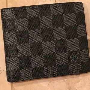 Louie Vuitton Wallet